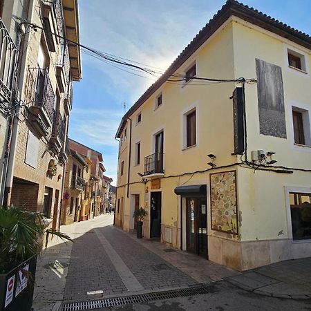 Hostal Albe Carrión de los Condes Exteriör bild